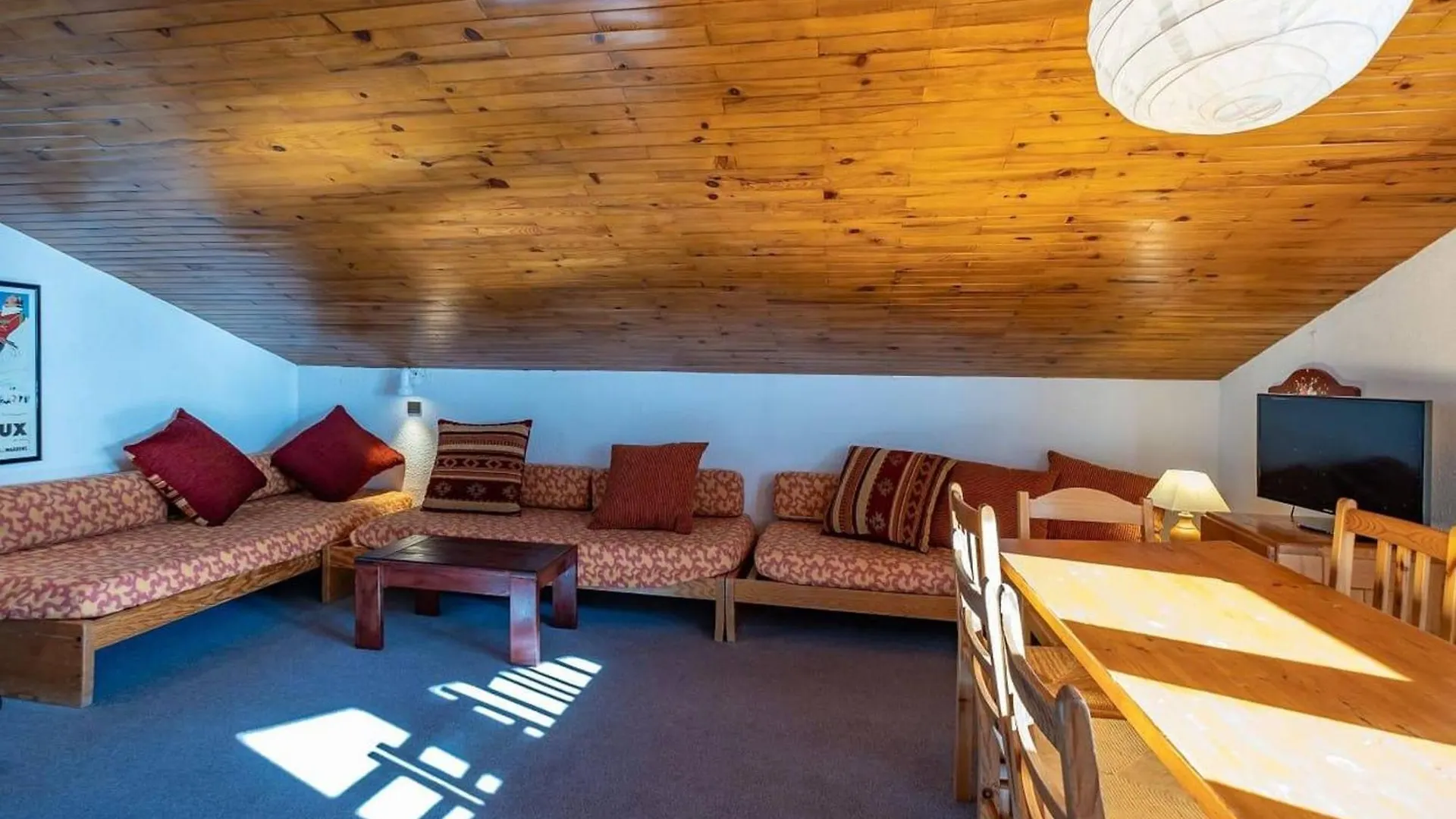 Appartement Spacieux 6 Pers., Balcon, Casier A Ski, Au Pied Des Pistes - Fr-1-355-38 Meribel